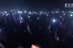通讯：“有朋自东方来”——中国乐队唱响纽约图片