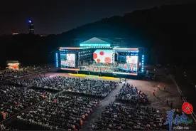 全网曝光量超1.3亿！2024莲花山草地音乐节三天五场共奏“深圳之声”图片