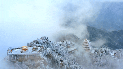 踏破风沙赴神都，白云山赠“终身旅游卡”！让天山来客常回“家”看看