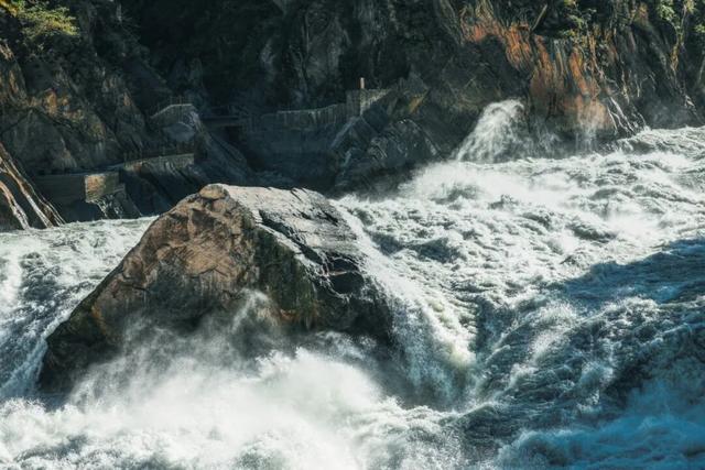 开通两周年！这趟民族风动车别错过！