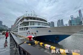 “世纪传奇”号游轮顺江而下抵沪，或创今年入境旅游最大规模图片