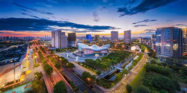 锡连携手，共同撬动“空中黄金赛道”