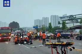 韩国京畿道发生车祸，致5人死亡！有3名中国公民不幸遇难图片