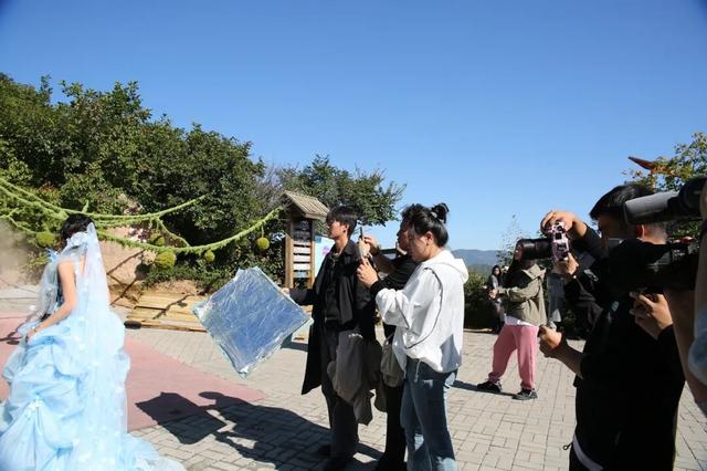 网络达人齐聚北票大黑山 多维视角解锁景区新魅力