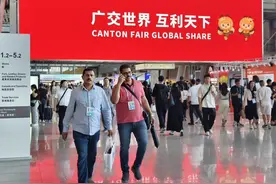 中国大健康智能产品“硬控”外商图片