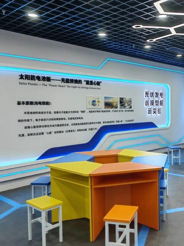 不用进厂打工也能玩？成都方大炭材变身3A景区，三大黑科技实验免费体验！