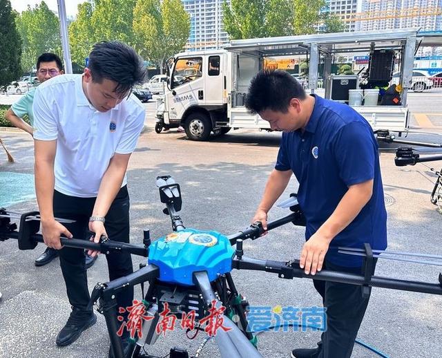 6级以下风力可稳定作业 济南完成无人机玻璃幕墙清洗试验