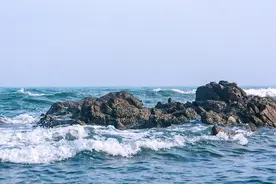 艺评丨江月卫：书写时代的浪花图片