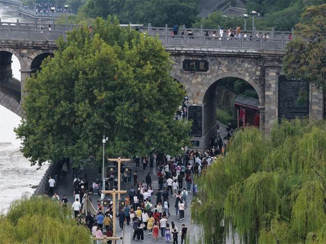 龙门石窟国庆、中秋假期完美收官！