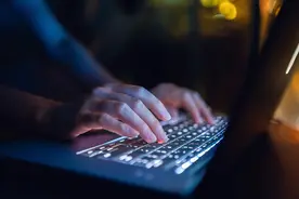 关停Azure OpenAI个人服务？微软回应：中国大陆企业客户仍能继续使用！国产大模型或迎来机会图片