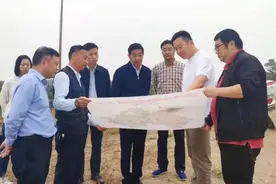 团风淋山河镇丁垱村村民合力建设旅游打卡地图片