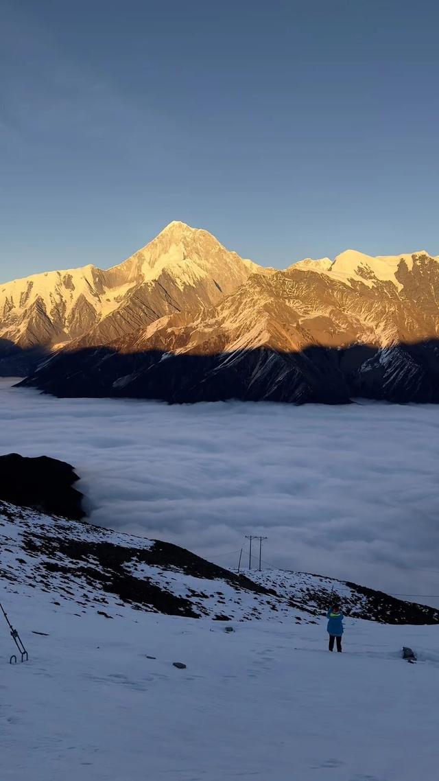 冬天的贡嘎才是真绝色！