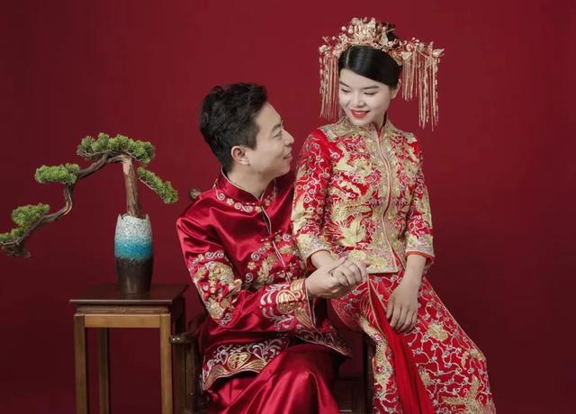 梁建章对话多孩“生”活｜重组五孩之家