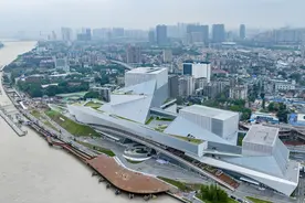 ​鹅潭起势，金秋共赴！2024白鹅潭商务区发展大会即将召开图片