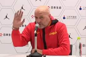观察｜看看日本队的教练吧，中国男篮还要留着乔尔杰维奇？图片