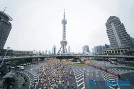 跑者们看过来！2025浦发银行上海半程马拉松免费福利名额别错过图片