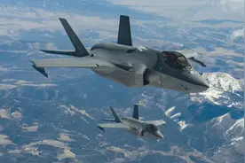 美国亚利桑那州UFO事件激增，一空军训练场曾有战机被UFO撞图片