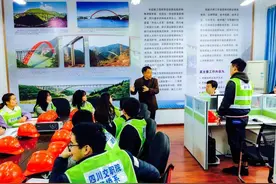 为大国重器“保驾护航” 他们是川藏线上的筑路人图片