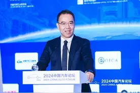 吉利杨学良呼吁打破内卷，推动中国汽车产业高质量发展图片