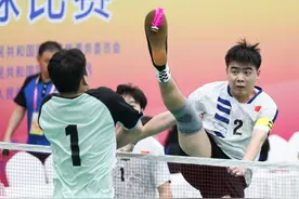 毽子能踢上百个，毽球踢不了一点？图片