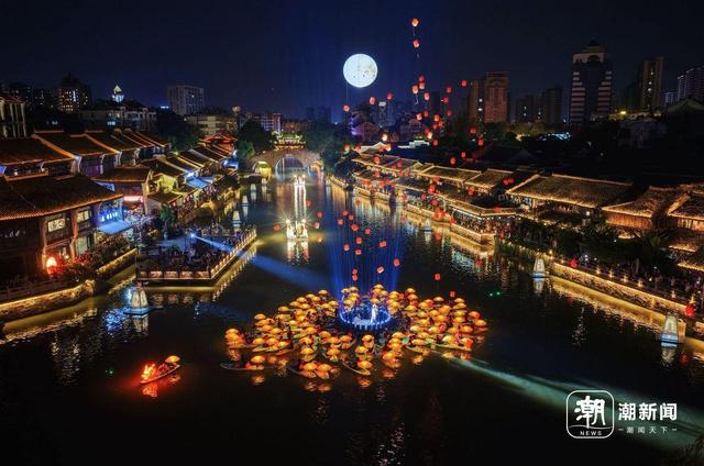 一船明月醉江南