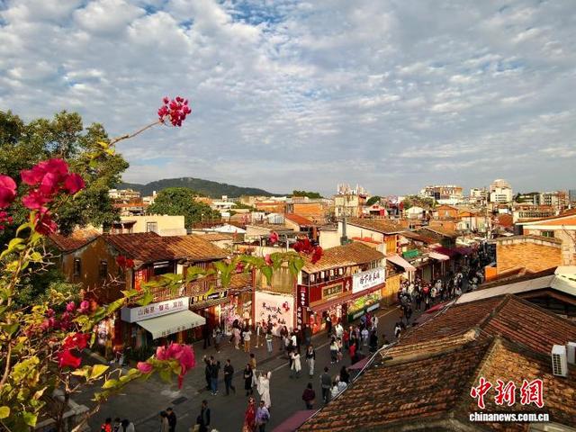 泉州古城：半城烟火半城仙