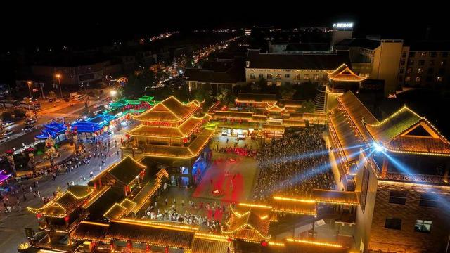 回顾 | 国庆中秋双节合体！8天“湘式”假期图鉴，速戳解锁→