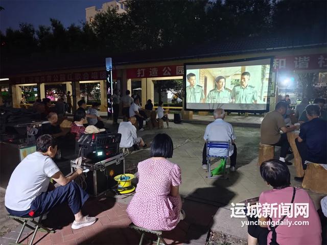 记者观察｜城市公园渐成市民精神滋养地