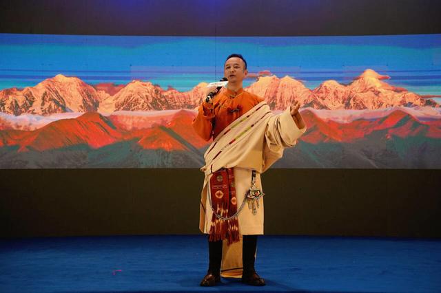 千里山海迎宾朋，“圣洁甘孜・走进威海”文旅推介活动顺利举行