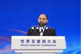 奥朗则布·汗·基奇：数字化是构建未来文明的基石图片