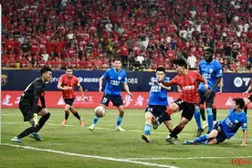 “雄起”声再起！成都蓉城四球大胜沧州雄狮，完美复仇图片