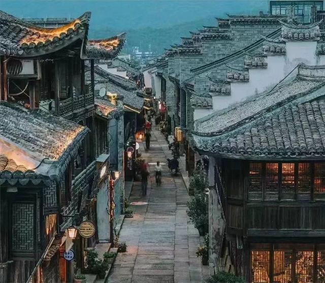 乐游台州丨外交部发言人毛宁全球力荐神仙居如意桥！全国大学生暑期免费游~