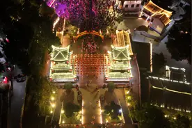 莆田湄洲岛万人闹元宵，“最美海岛”有千年妈祖文化也有现代大型演艺图片