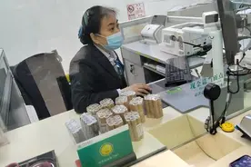 花季服务锦上添“花”，平阴农行从“零”做起图片