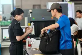 火车禁带物品清单来了 记得出发前再检查一遍哦图片