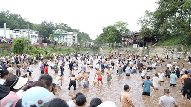 桑植“七月二十一”赶会联动村歌赛，重庆首发团乘高铁赴文旅盛宴