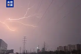 江西16地出现冰雹天气 户外遇到冰雹该怎么办？图片