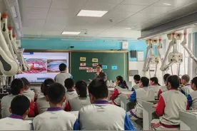 济南第五中学连春霞名师工作室开展示范研讨课听评课研修活动图片