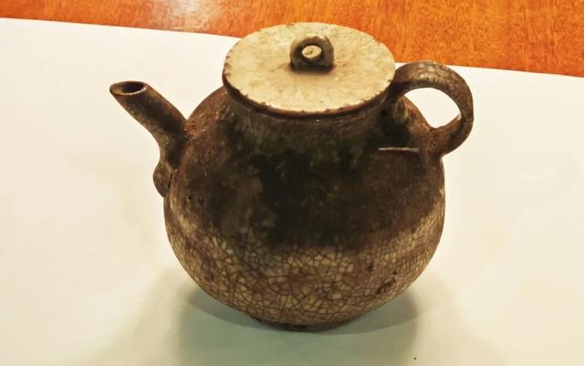 中国第一个徒步重走长征路壮举经济日报记者罗开富当“媒人”——“半条被子”红色记忆湖南浙江喜联姻