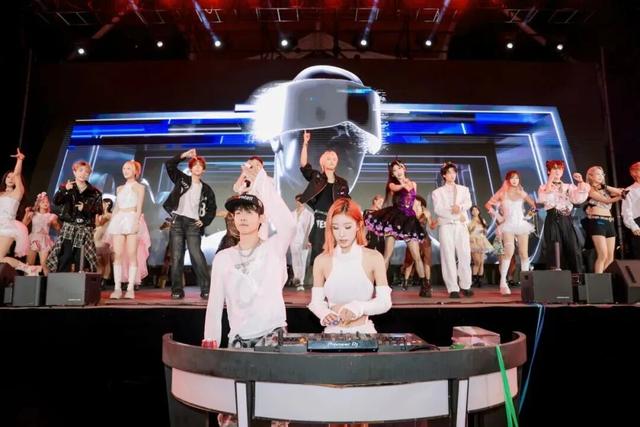 就今天！巅峰日夜狂欢开启！