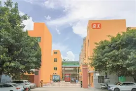 连城诀|广东富美食品：让孩子们开心地吃上“放心餐”图片