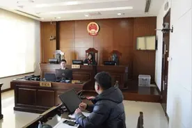 男子进入母婴室被困中毒！索赔超万元，网友怒了图片