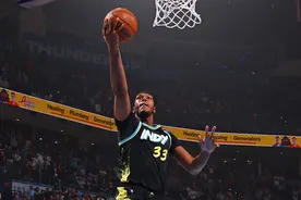 特纳24分亚历山大30+10 步行者客场击败雷霆图片