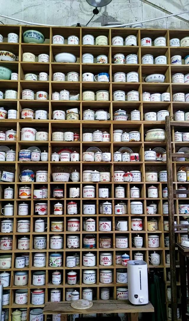 重庆“书店地图”更新了，初冬雨天就适合泡在书香里