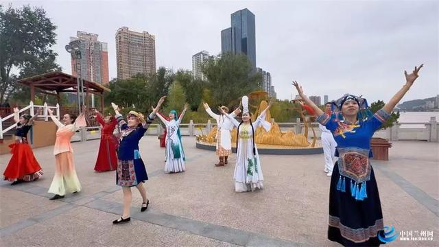 “北疆文化”邂逅“黄河之都” 乌海乌兰牧骑全国巡演兰州站活动启动