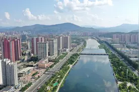 承德连续5年23个国省考断面达标率保持100%图片