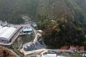 西康高铁首条万米隧道贯通 全线已贯通10座隧道图片