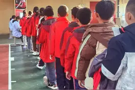 沣东第三小学开展全体学生健康体检活动图片