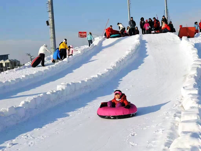 走，这个周末，一起在北京滑滑梯！