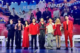 时隔10年“跑男”再赴重庆 李晨现场致谢：感谢重庆的山和人！图片